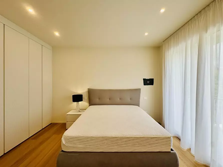 Immagine 45 di Casa indipendente in vendita  a Pietrasanta