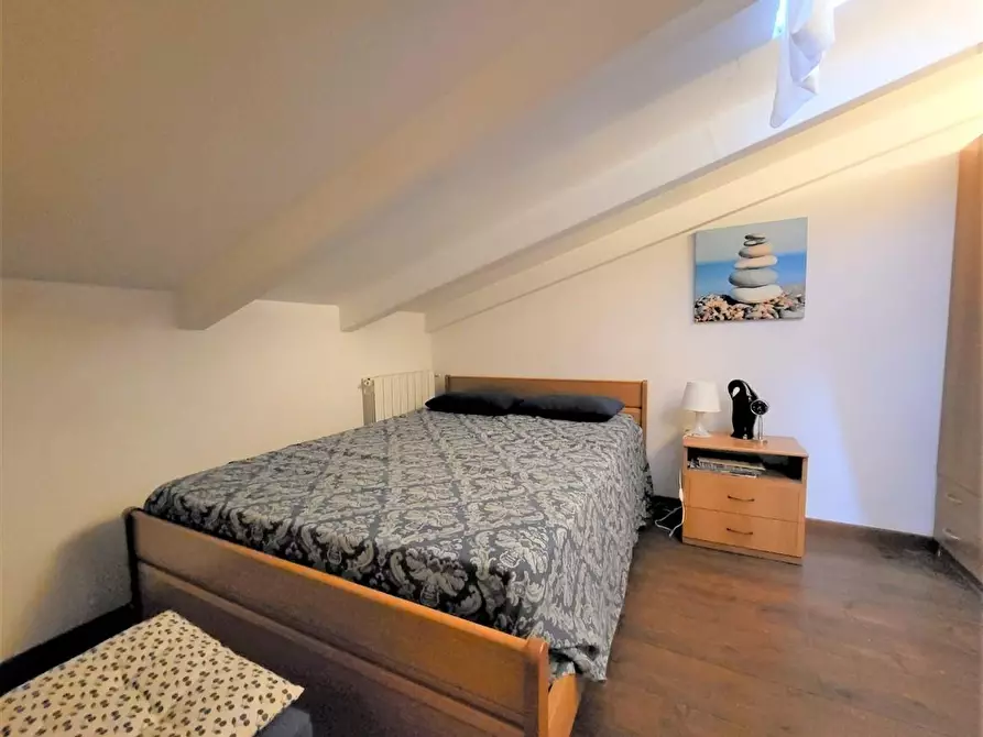 Immagine 16 di Casa semindipendente in vendita  a Massa