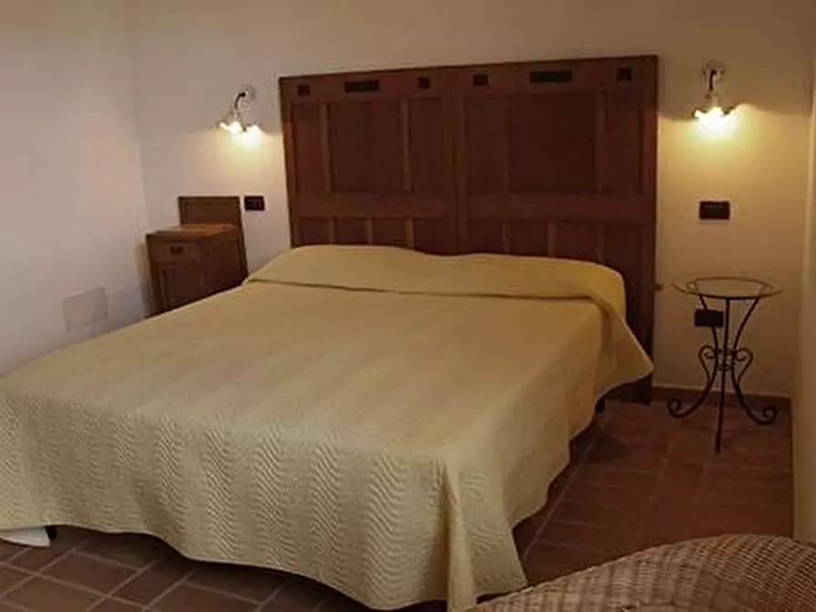 Immagine 35 di Agriturismo in vendita  a Volterra