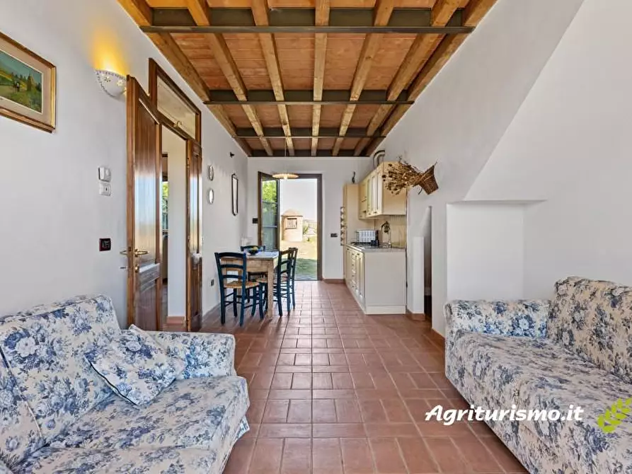 Immagine 26 di Agriturismo in vendita  a Volterra