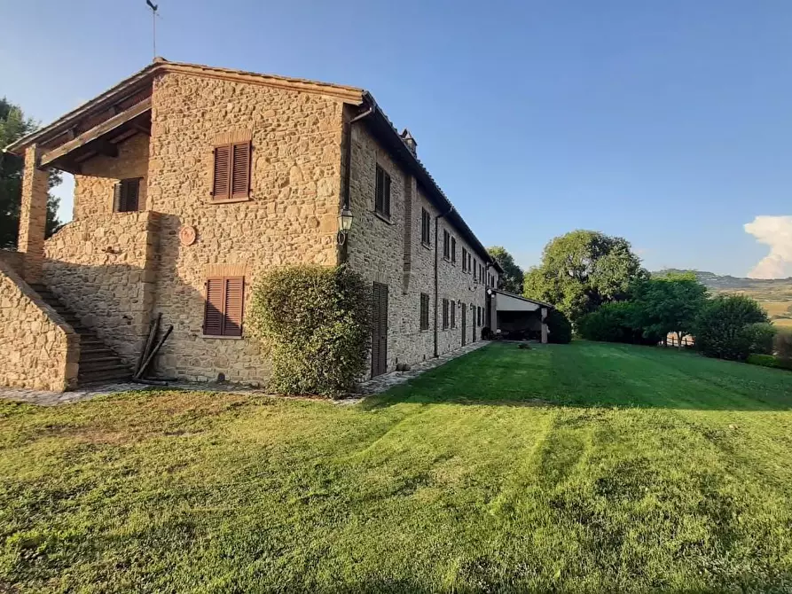 Immagine 22 di Agriturismo in vendita  a Volterra