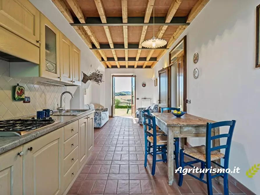 Immagine 25 di Agriturismo in vendita  a Volterra