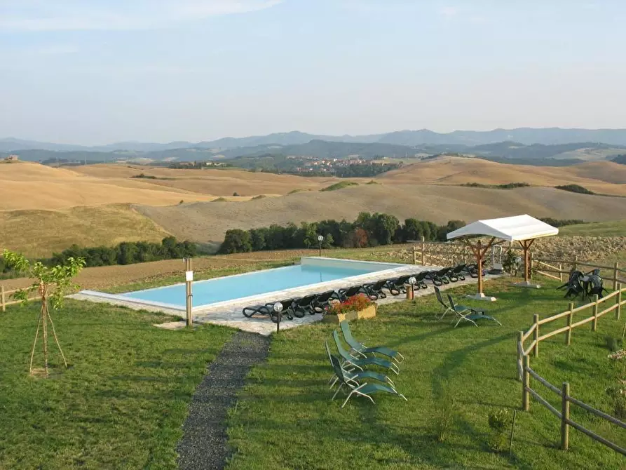 Immagine 42 di Agriturismo in vendita  a Volterra