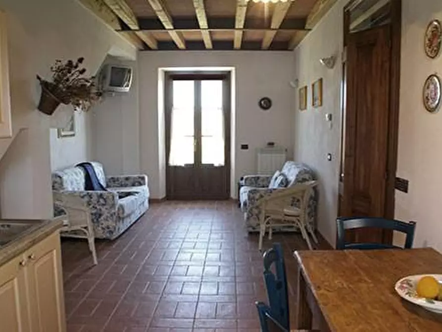 Immagine 32 di Agriturismo in vendita  a Volterra