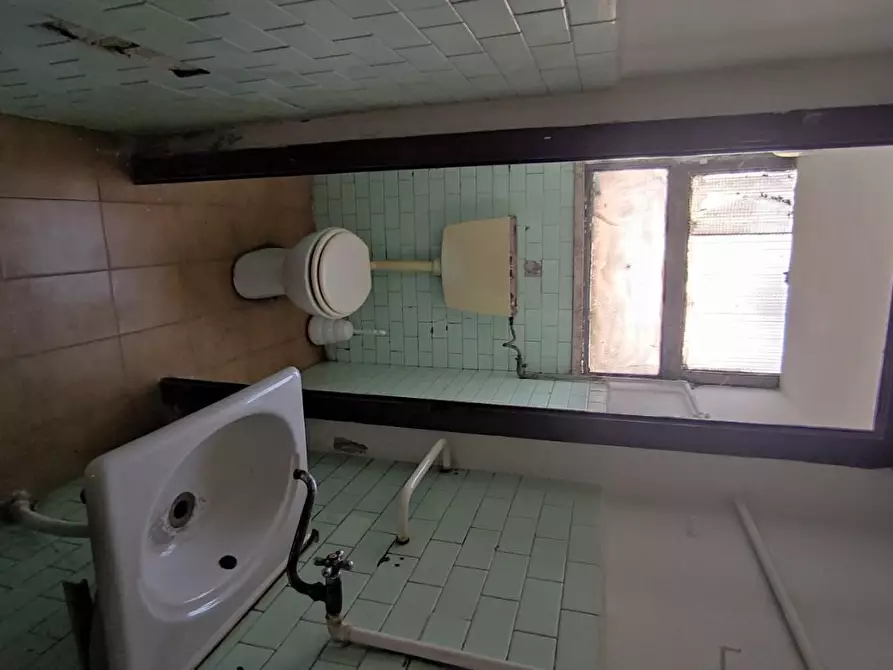 Immagine 29 di Capannone industriale in vendita  a Santa Croce Sull'arno