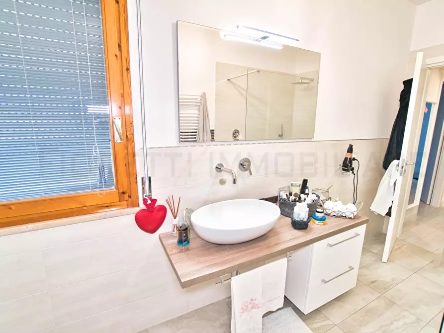 Immagine 46 di Appartamento in vendita  a Gavorrano