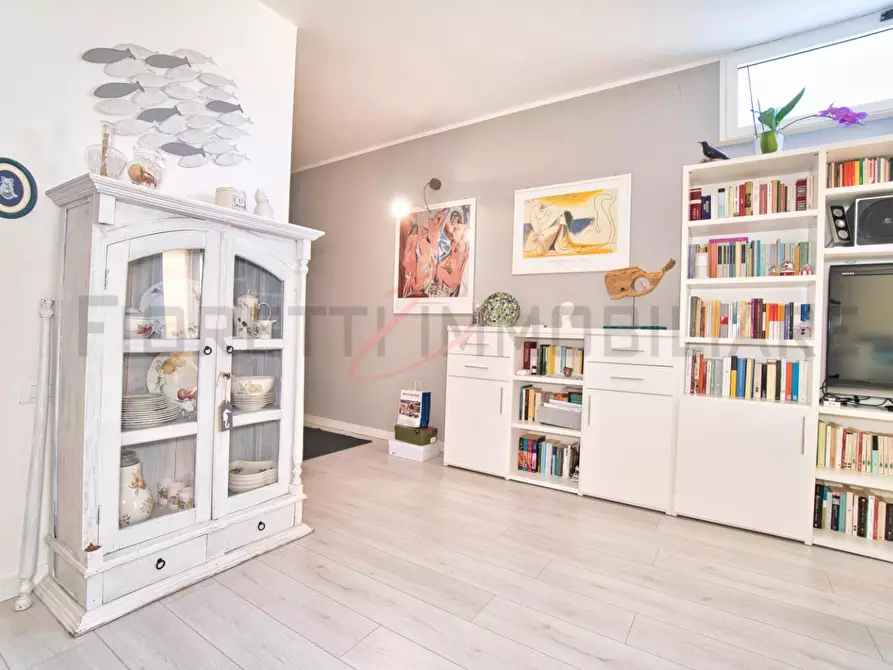 Immagine 3 di Appartamento in vendita  a Gavorrano