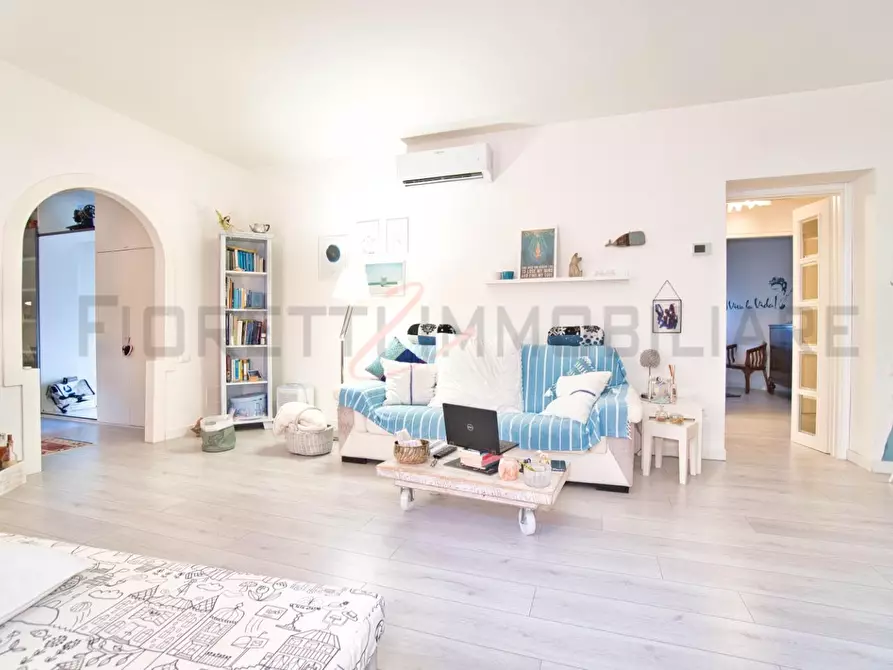 Immagine 10 di Appartamento in vendita  a Gavorrano