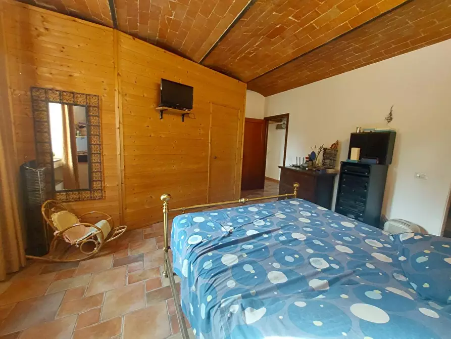 Immagine 8 di Appartamento in vendita  a Montopoli In Val D'arno