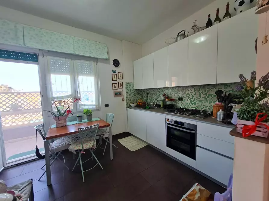 Immagine 14 di Mansarda in vendita  a Piombino