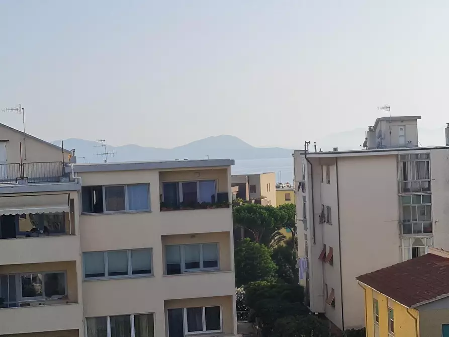 Immagine 9 di Mansarda in vendita  a Piombino