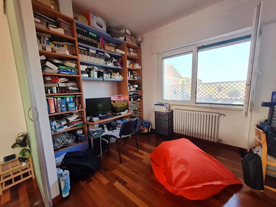 Immagine 6 di Mansarda in vendita  a Piombino