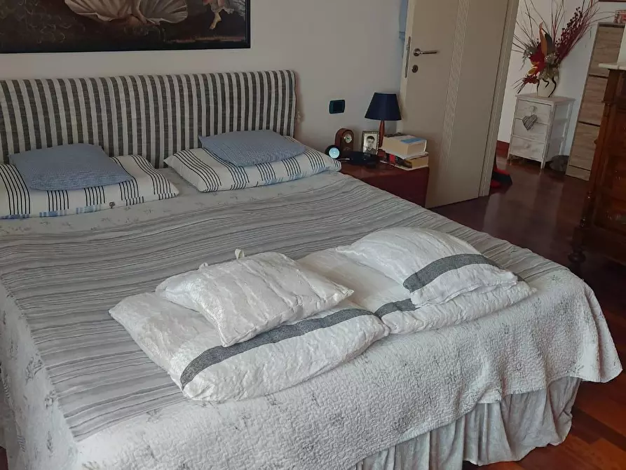 Immagine 25 di Mansarda in vendita  a Piombino