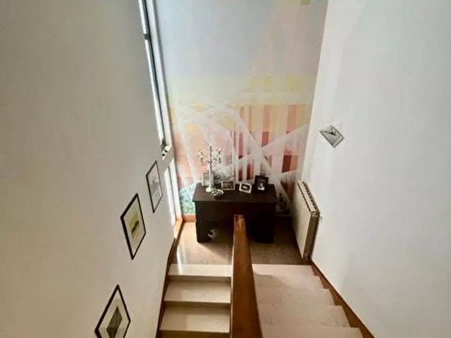 Immagine 26 di Casa bifamiliare in vendita  a Massa