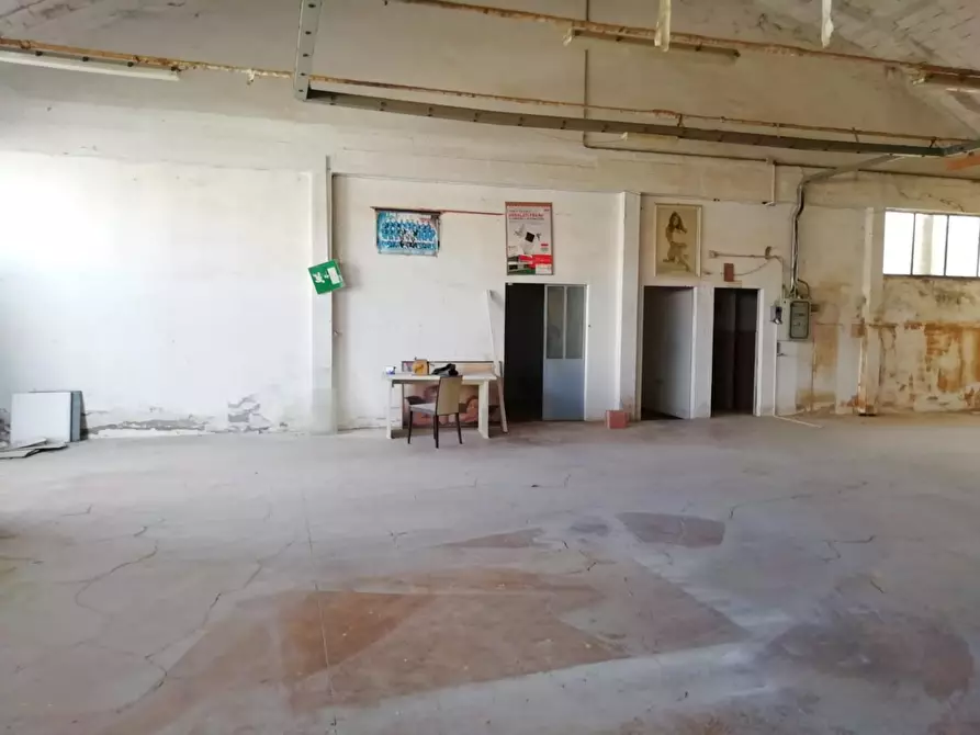 Immagine 14 di Attività artigianale in vendita  a Casciana Terme Lari