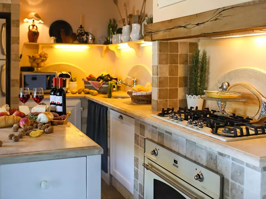 Immagine 19 di Villa in vendita  a Peccioli