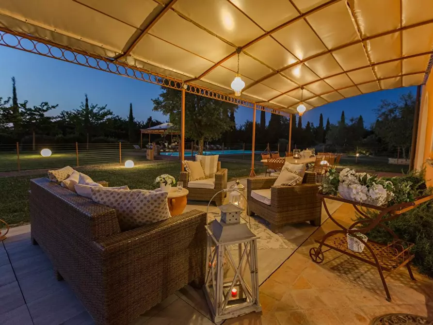 Immagine 41 di Villa in vendita  a Peccioli