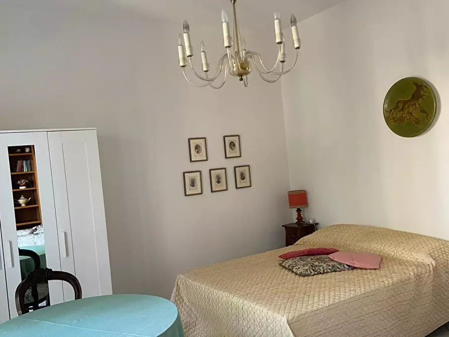 Immagine 2 di Appartamento in affitto  a Siena