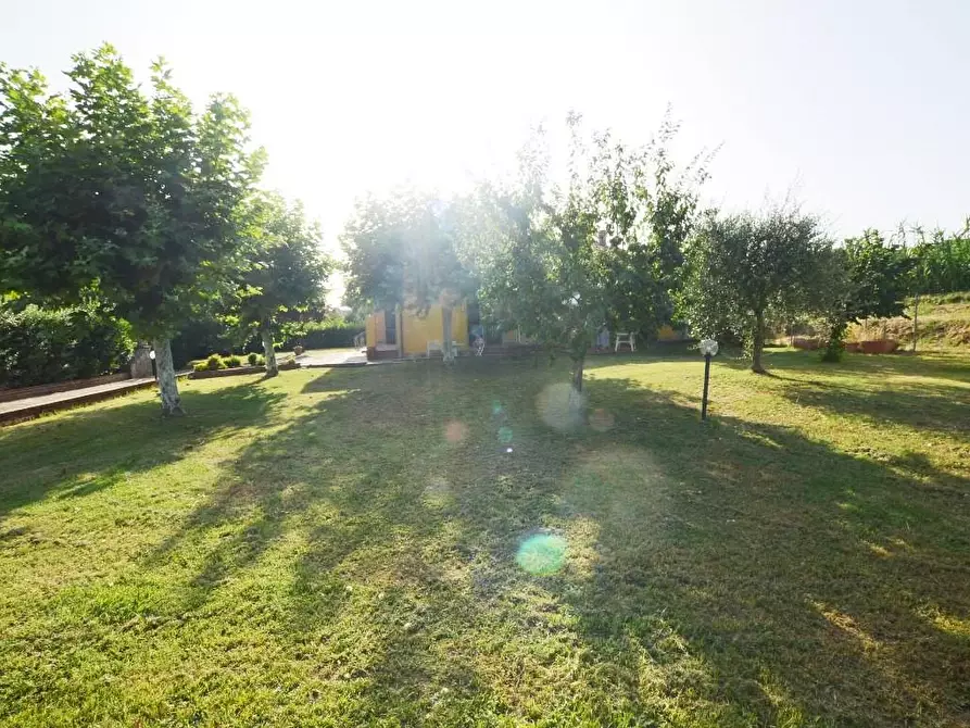 Immagine 23 di Villa in vendita  a Porcari