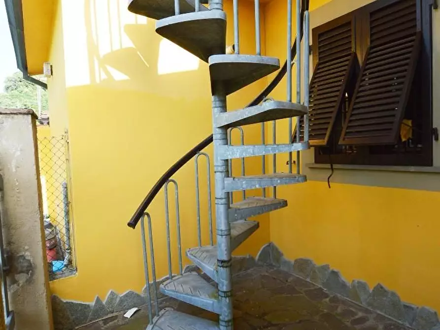 Immagine 19 di Villa in vendita  a Porcari