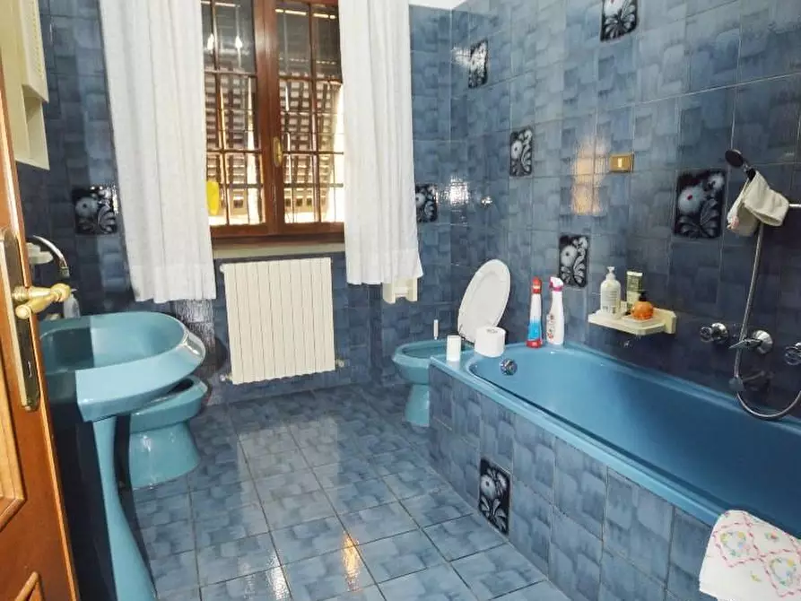 Immagine 16 di Villa in vendita  a Porcari