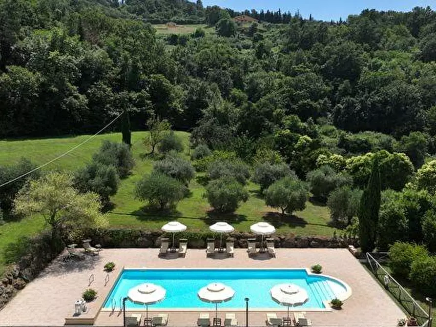 Immagine 8 di Casa colonica in vendita  a Chianni