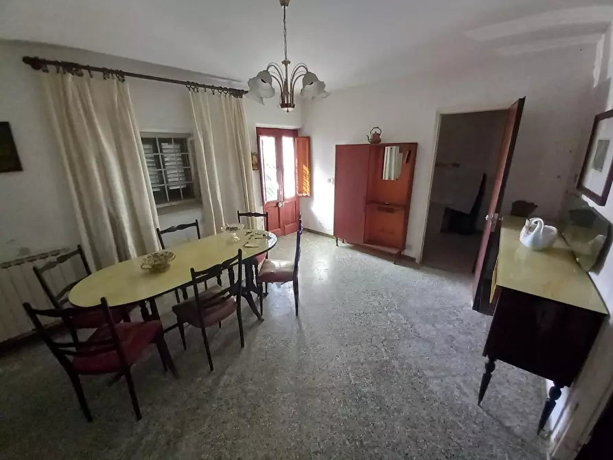 Immagine 16 di Porzione di casa in vendita  a Capannori