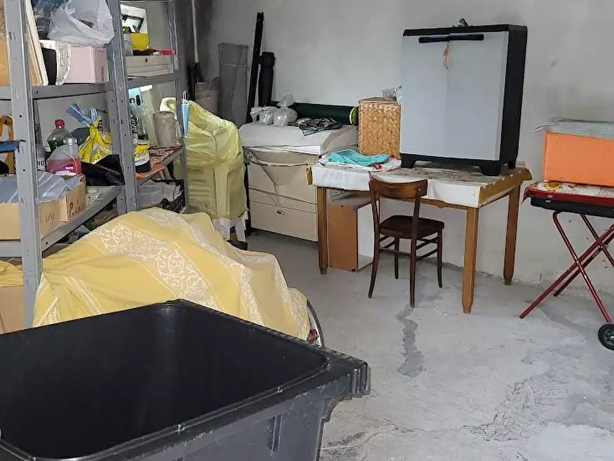 Immagine 16 di Porzione di casa in vendita  a Carrara