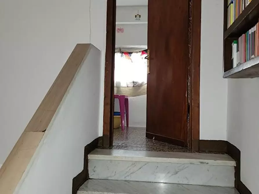 Immagine 11 di Porzione di casa in vendita  a Carrara