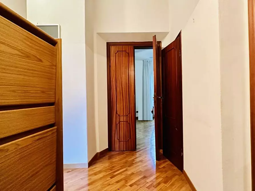 Immagine 36 di Appartamento in vendita  a Seravezza