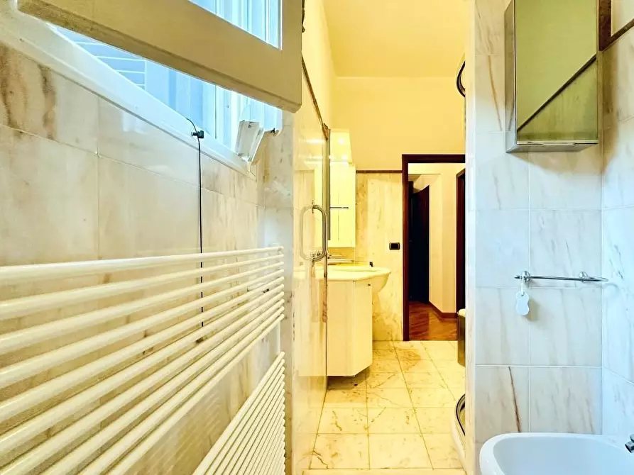 Immagine 30 di Appartamento in vendita  a Seravezza