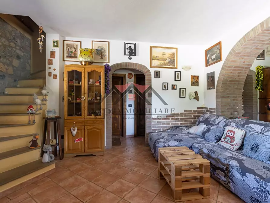 Immagine 31 di Casa colonica in vendita  a Pomarance