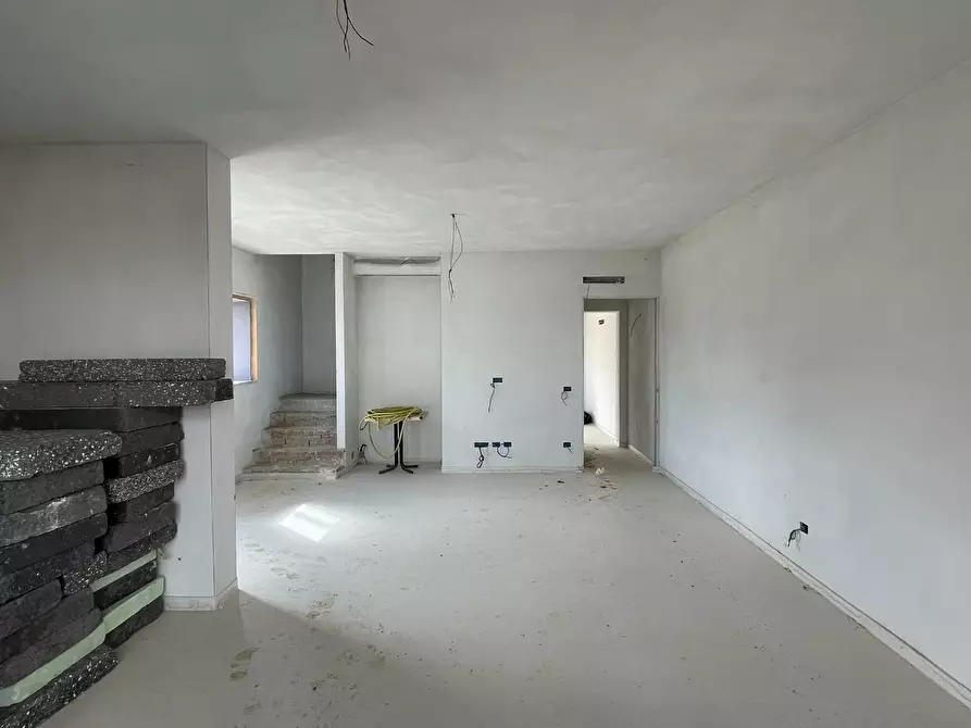 Immagine 2 di Casa bifamiliare in vendita  a San Miniato