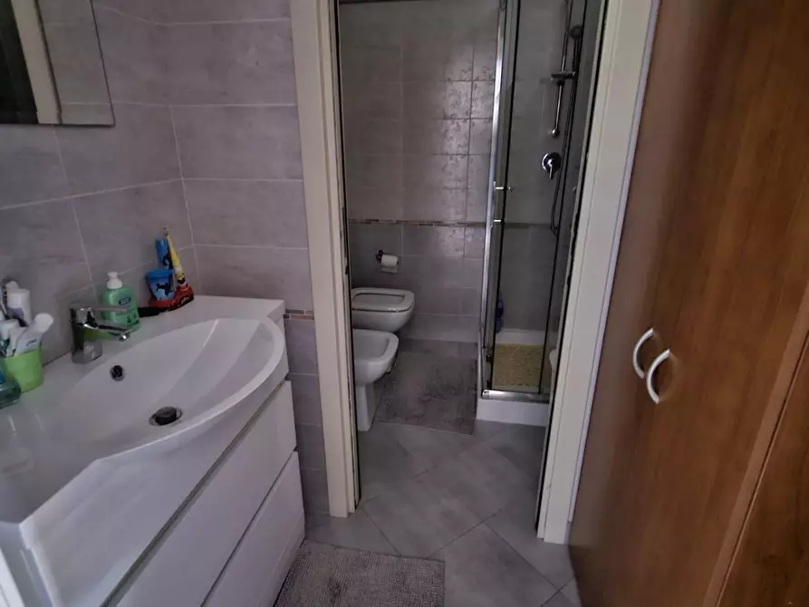 Immagine 8 di Appartamento in vendita  a Carrara