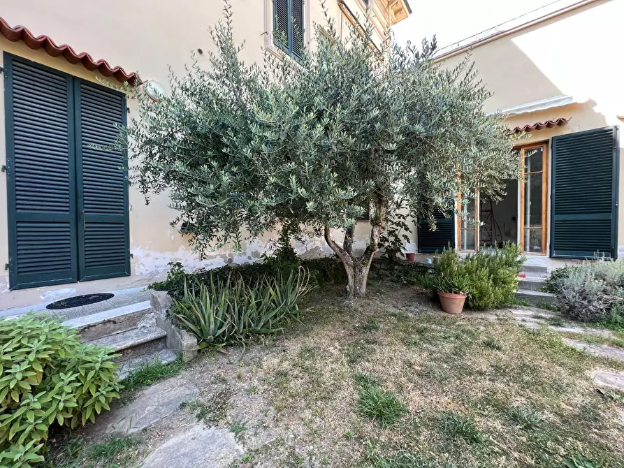 Immagine 4 di Appartamento in vendita  a Empoli