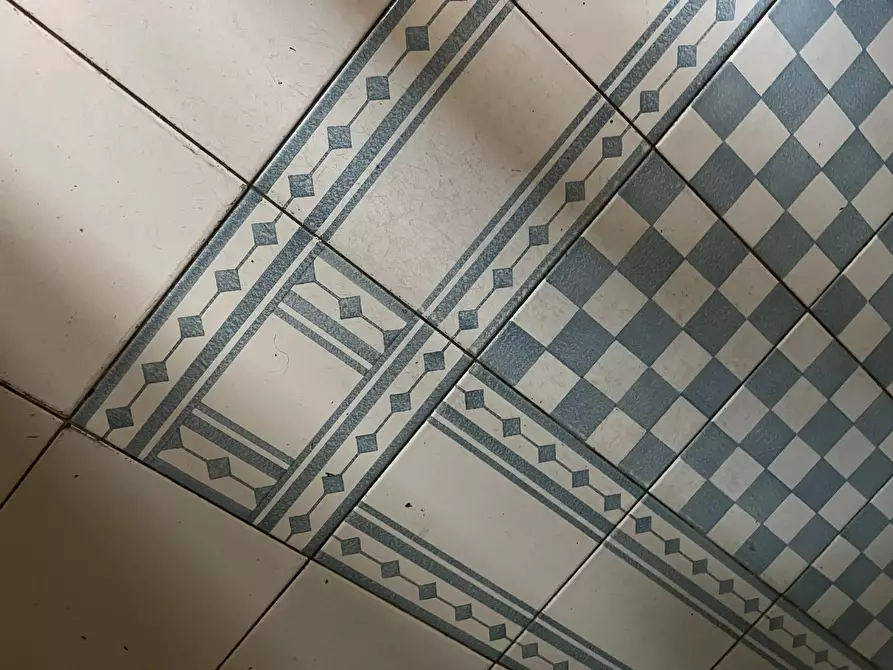 Immagine 6 di Appartamento in vendita  a Empoli