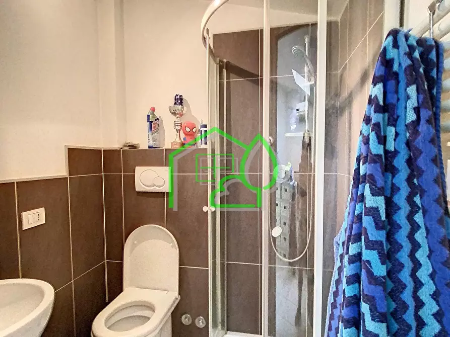 Immagine 12 di Villa in vendita  a Viareggio