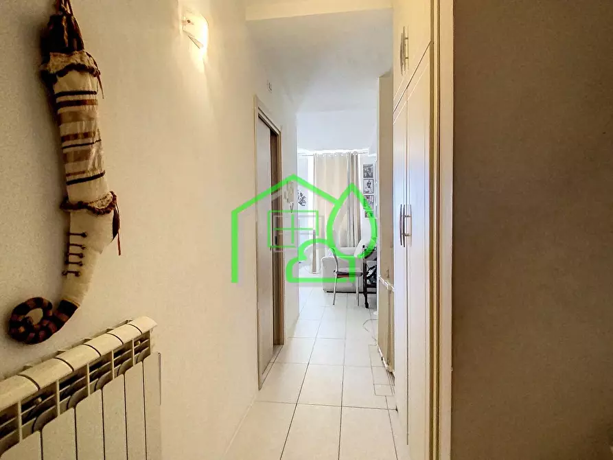 Immagine 16 di Villa in vendita  a Viareggio