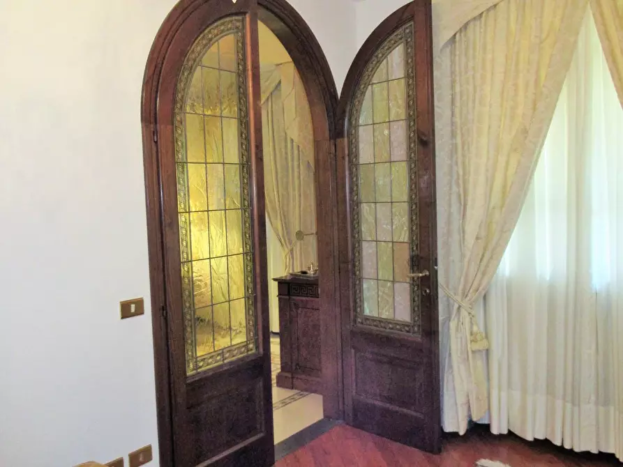 Immagine 7 di Villa in vendita  a Vinci