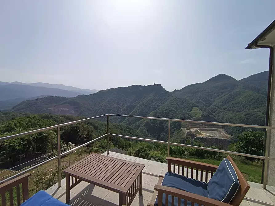 Immagine 14 di Villa in vendita  a Castelnuovo Di Garfagnana