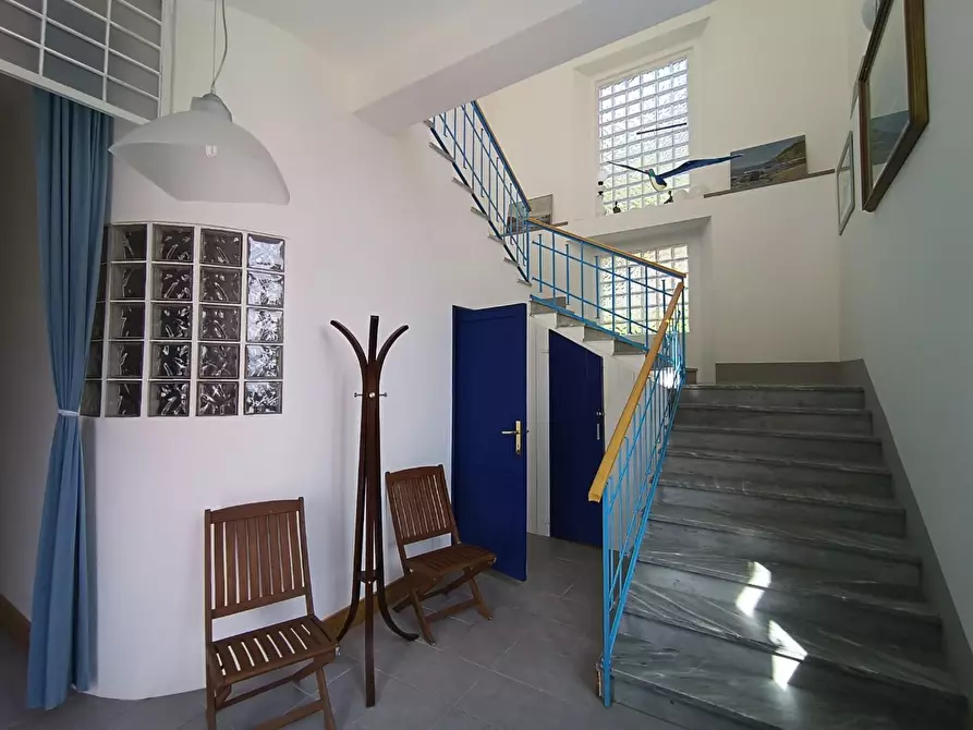 Immagine 11 di Villa in vendita  a Castelnuovo Di Garfagnana