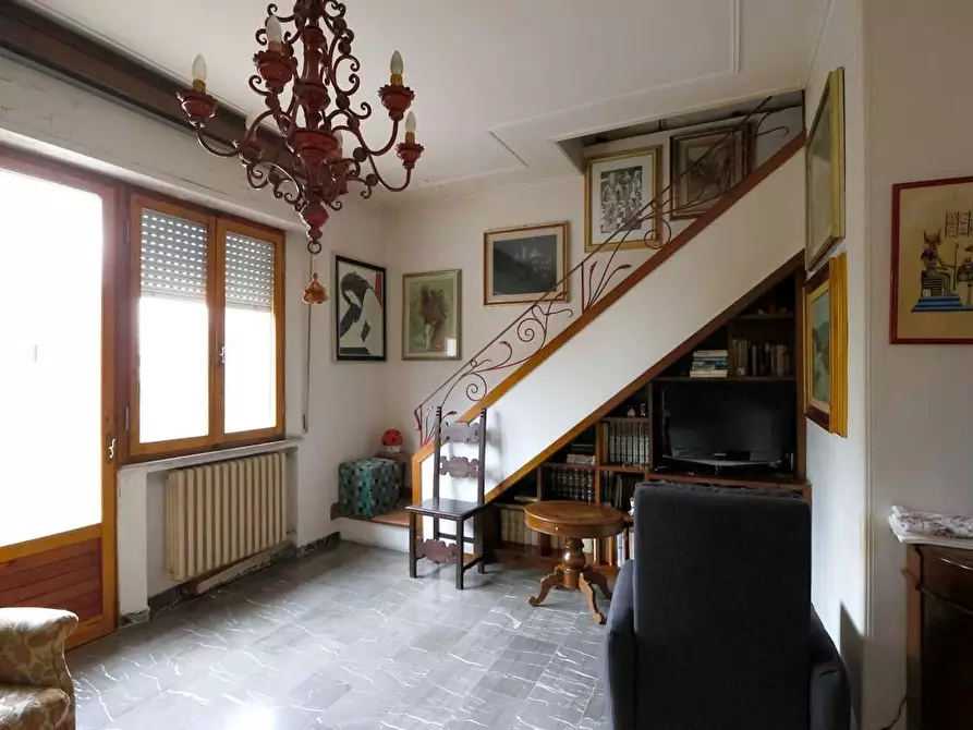 Immagine 3 di Appartamento in vendita  a Siena