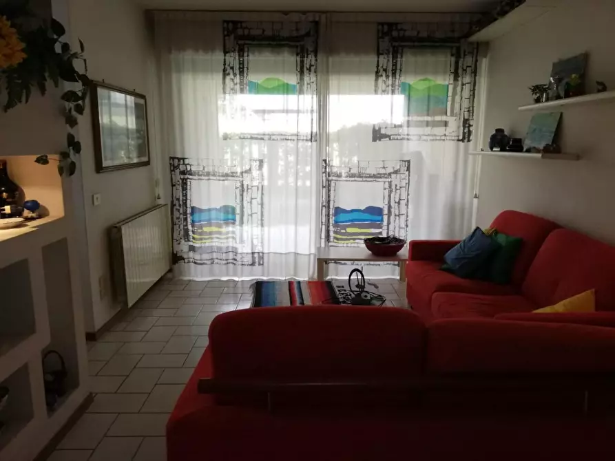 Immagine 4 di Appartamento in vendita  a Viareggio