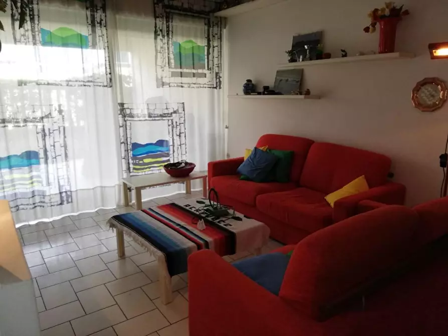 Immagine 5 di Appartamento in vendita  a Viareggio