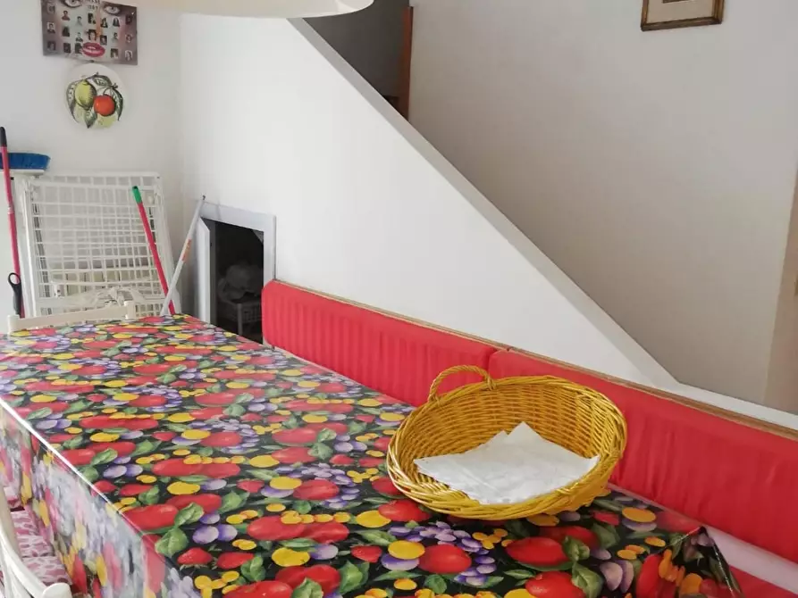 Immagine 7 di Appartamento in vendita  a Viareggio