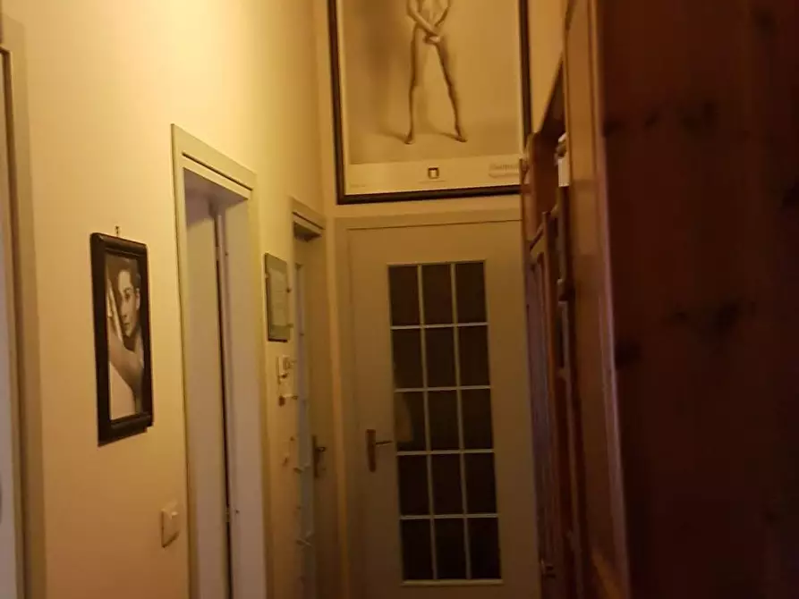 Immagine 12 di Mansarda in vendita  a Ciriè