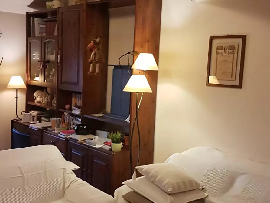 Immagine 10 di Mansarda in vendita  a Ciriè