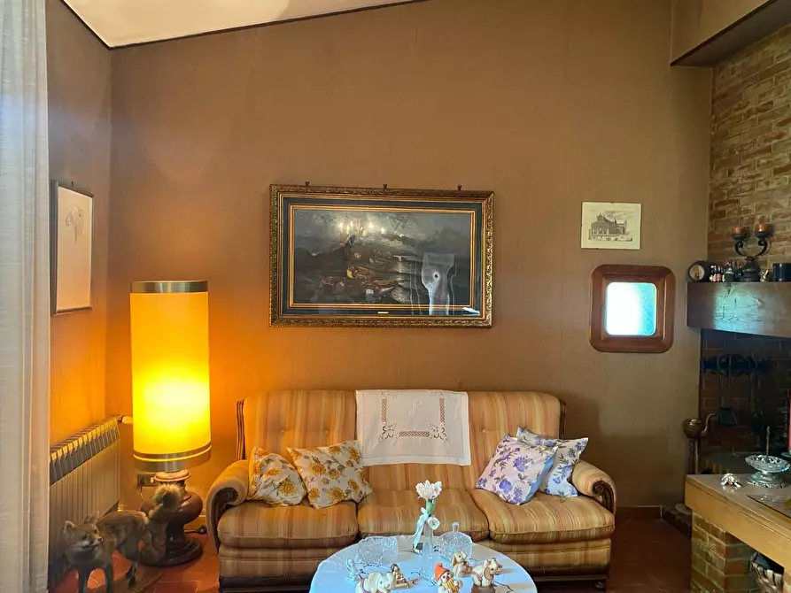 Immagine 17 di Villa in vendita  a Santa Croce Sull'arno