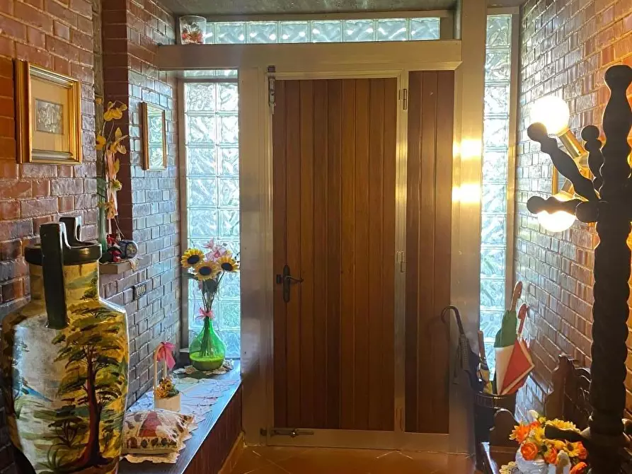 Immagine 10 di Villa in vendita  a Santa Croce Sull'arno