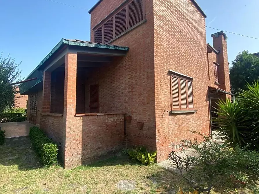 Immagine 8 di Villa in vendita  a Santa Croce Sull'arno